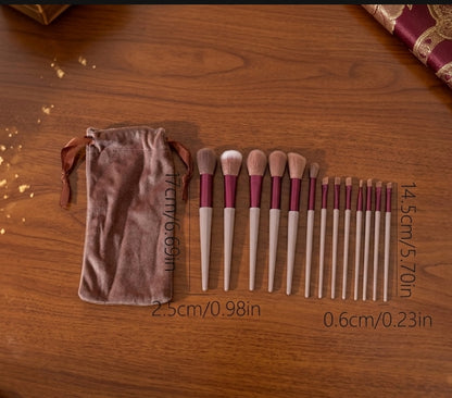 Set de 13 Brochas Profesionales "Soft Cloud" Tu Kit Esencial de Belleza
