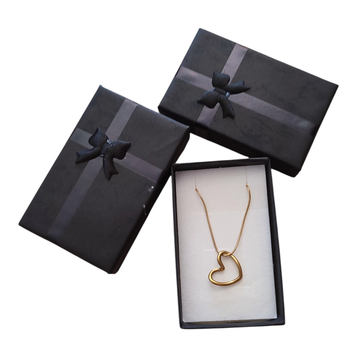 Collar Corazón de Oro Minimalismo en Acero de Titanio